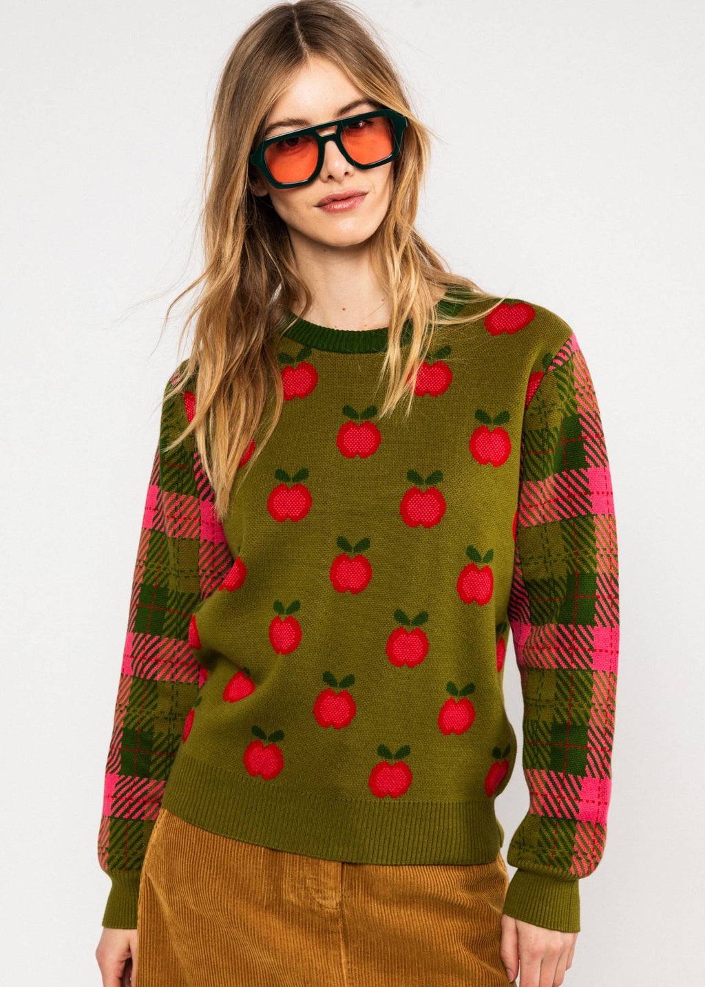 Blutsgeschwister Pullover "Cosy Storyteller" grün/Apfel