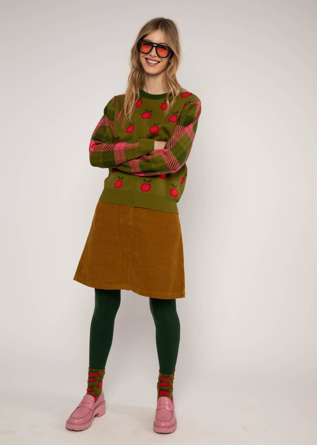Blutsgeschwister Pullover "Cosy Storyteller" grün/Apfel