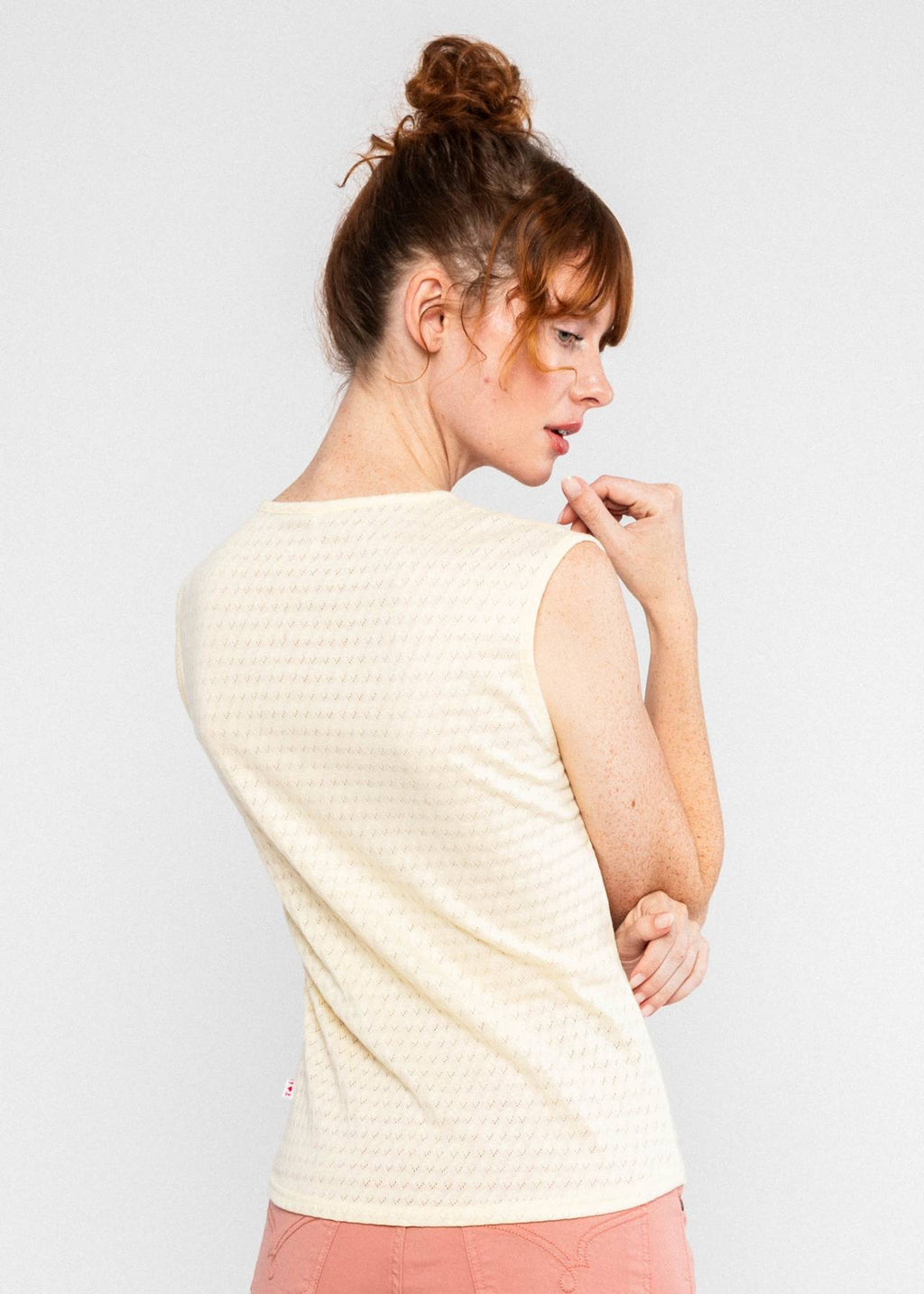Blutsgeschwister Top aus Strick "Filigree Frontluke" creme