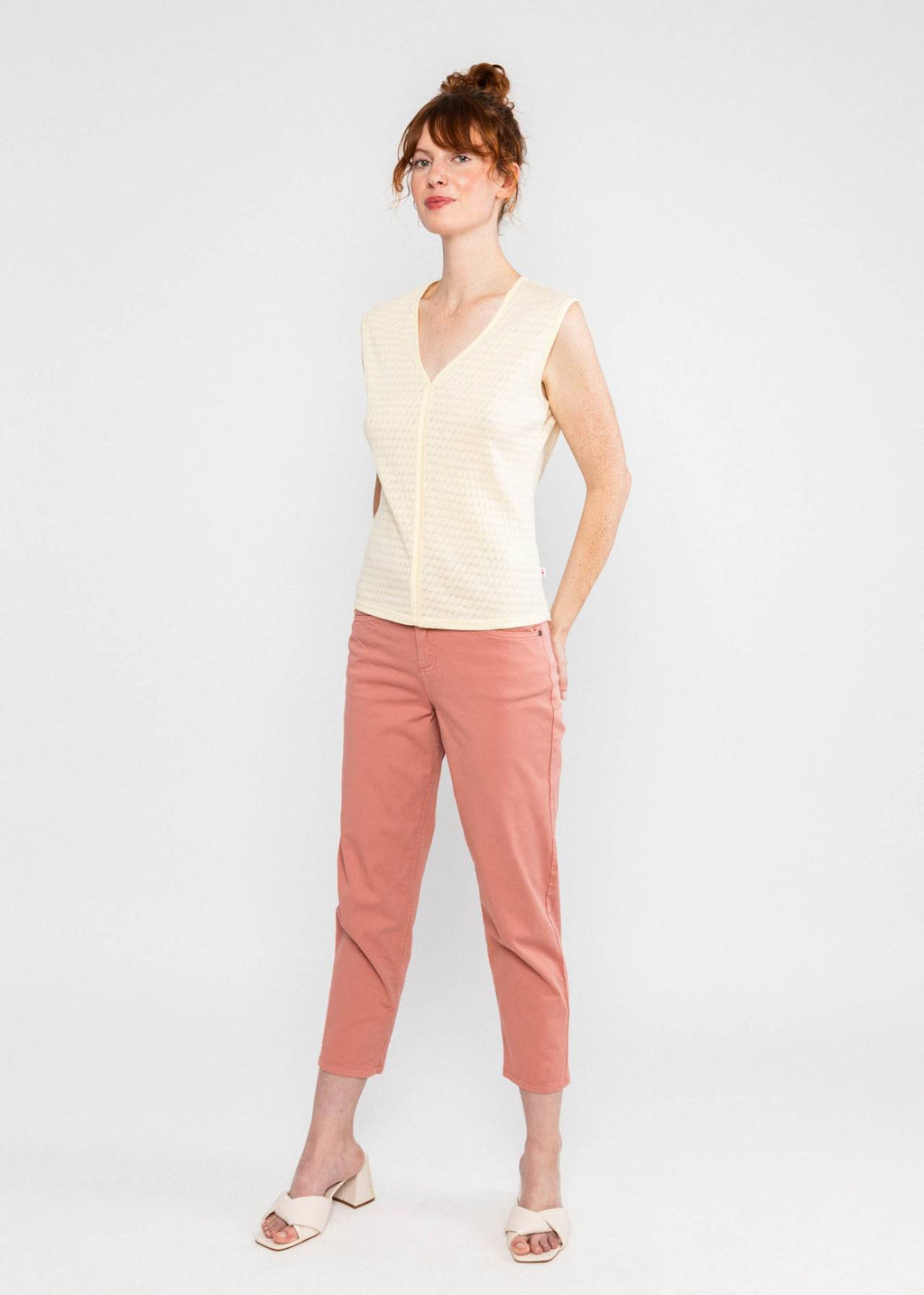 Blutsgeschwister Top aus Strick "Filigree Frontluke" creme