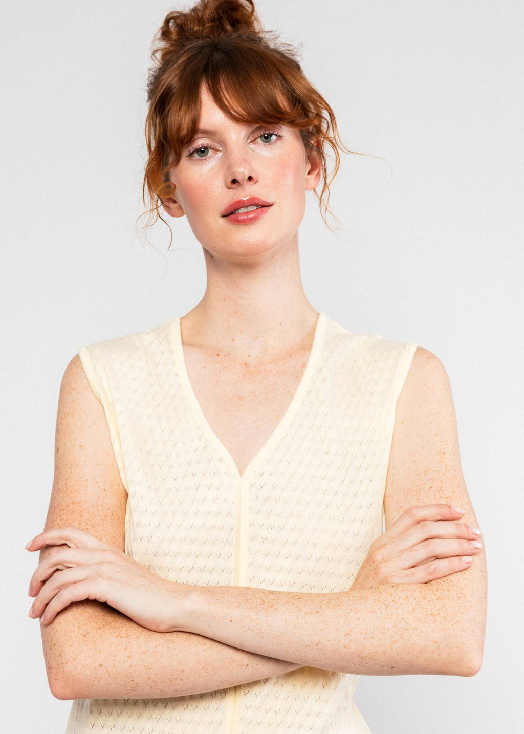 Blutsgeschwister Top aus Strick "Filigree Frontluke" creme