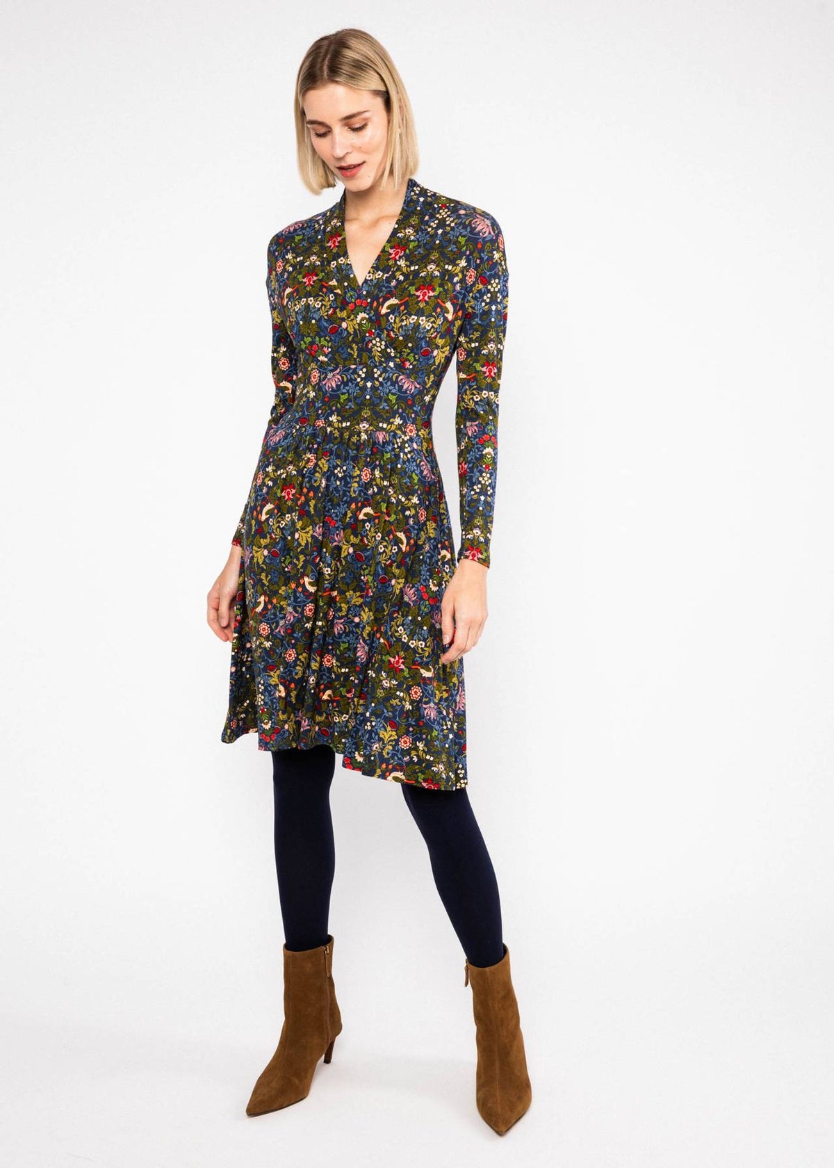 Blutsgeschwister Kleid "La Vie est Belle en Hiver" blau/grün geblümt