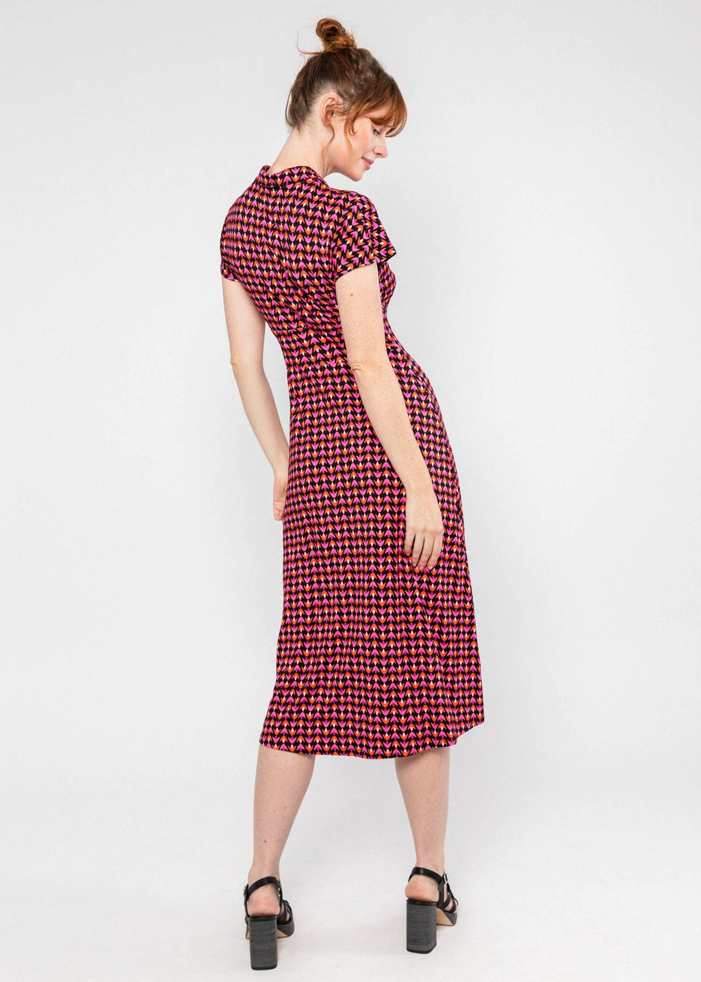 Blutsgeschwister Kleid "Now We Are Talking Ease" pink/lila gemustert