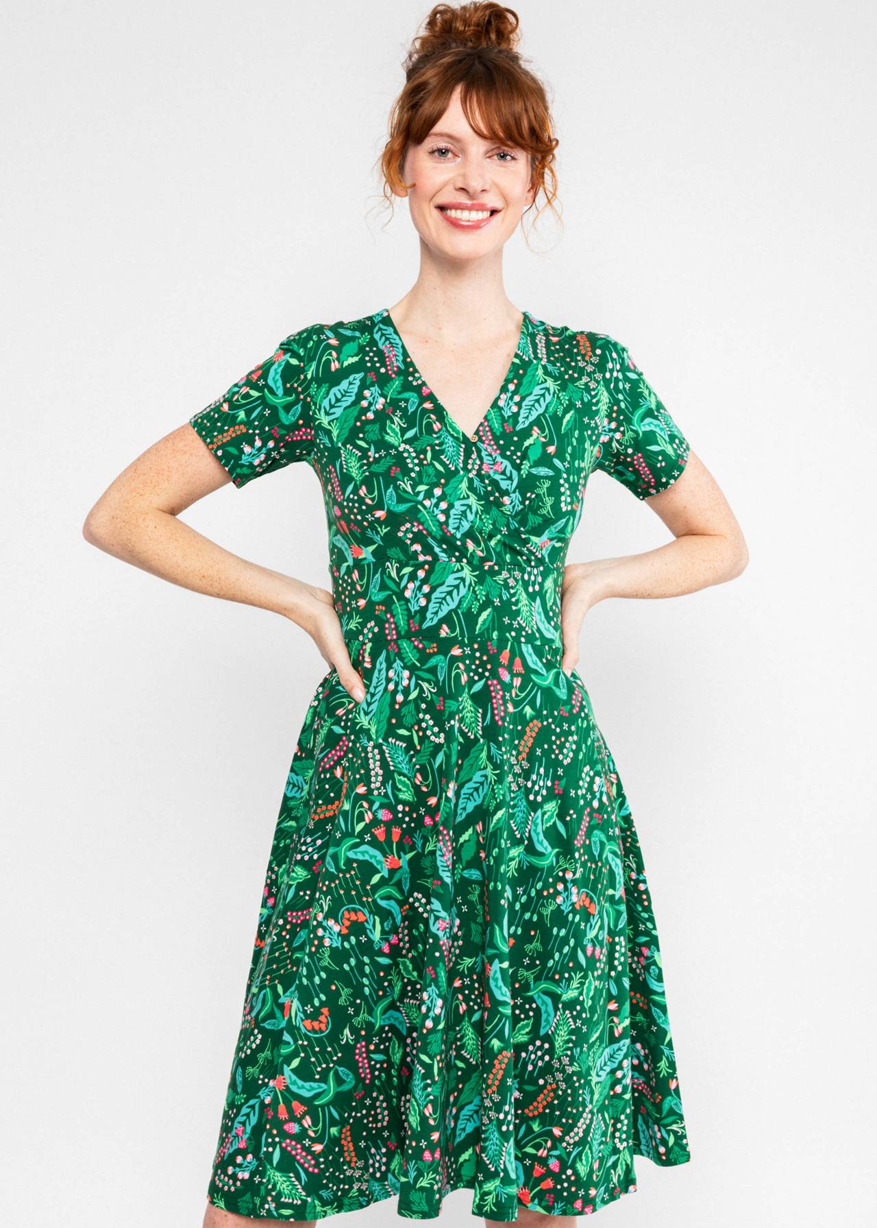 Blutsgeschwister Kleid "Shalala Tralala Spring" grün/gemustert