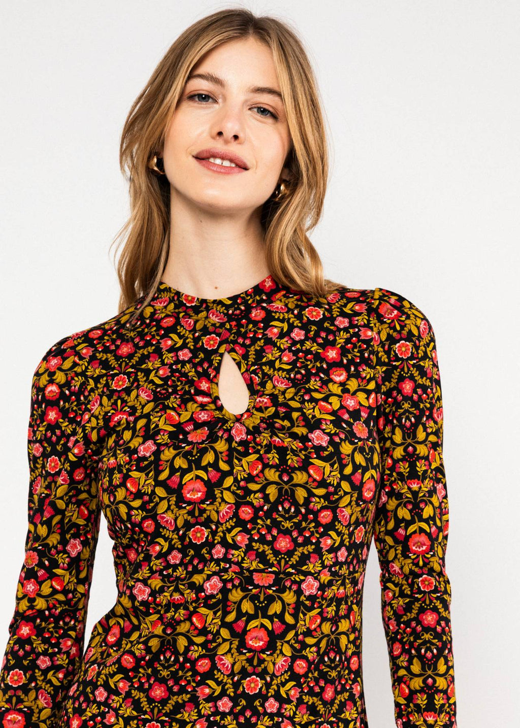 Blutsgeschwister Kleid "Tiny Peephole" braun/gemustert
