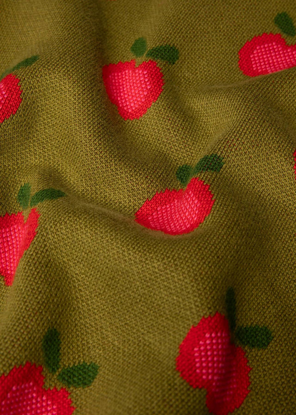 Blutsgeschwister Pullover "Cosy Storyteller" grün/Apfel