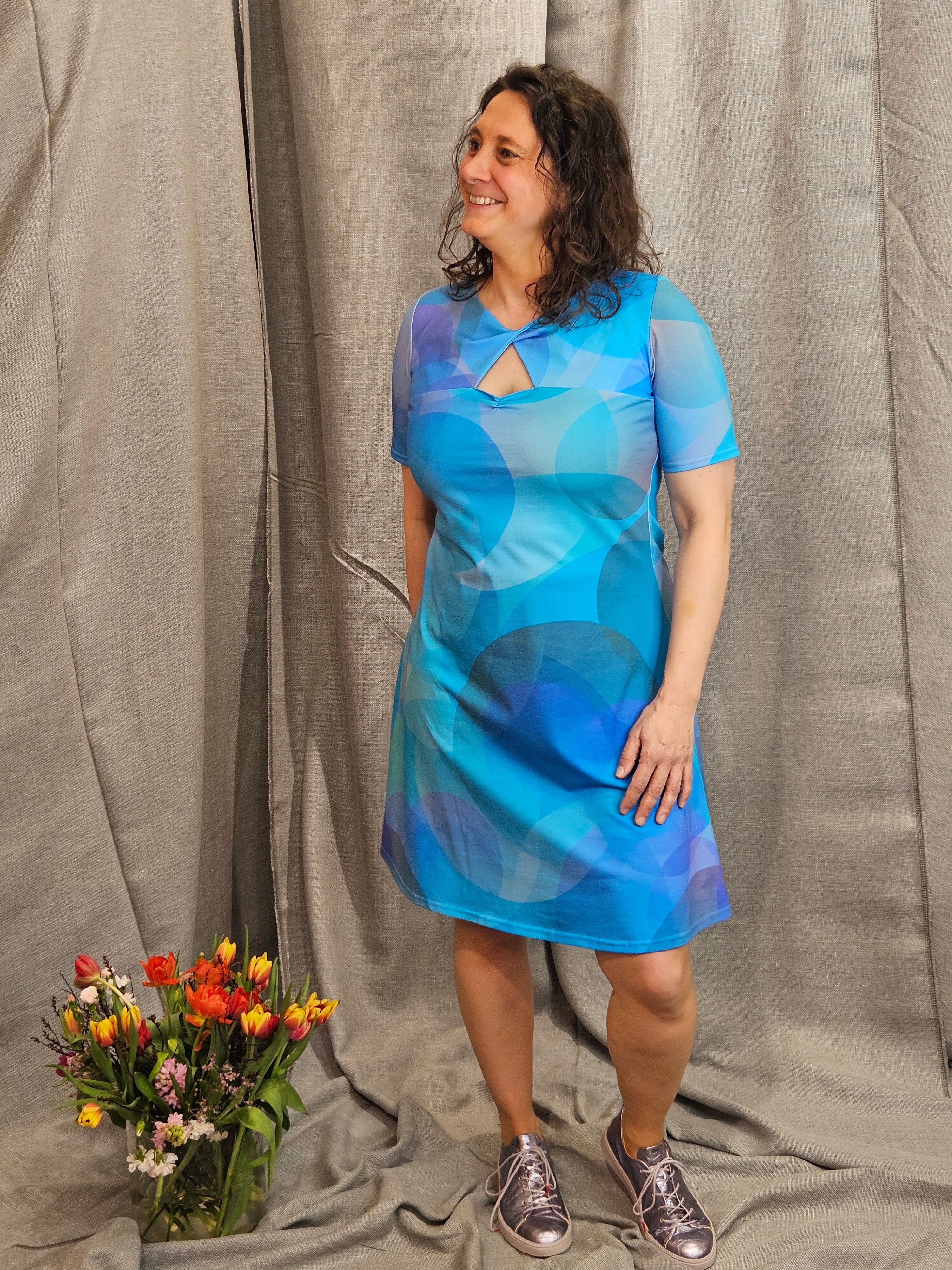 Miranda Merra Kleid "Meereszauber" blau/gemustert