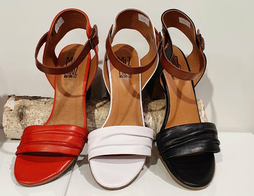 MizMooz Sommerschuh in Rot