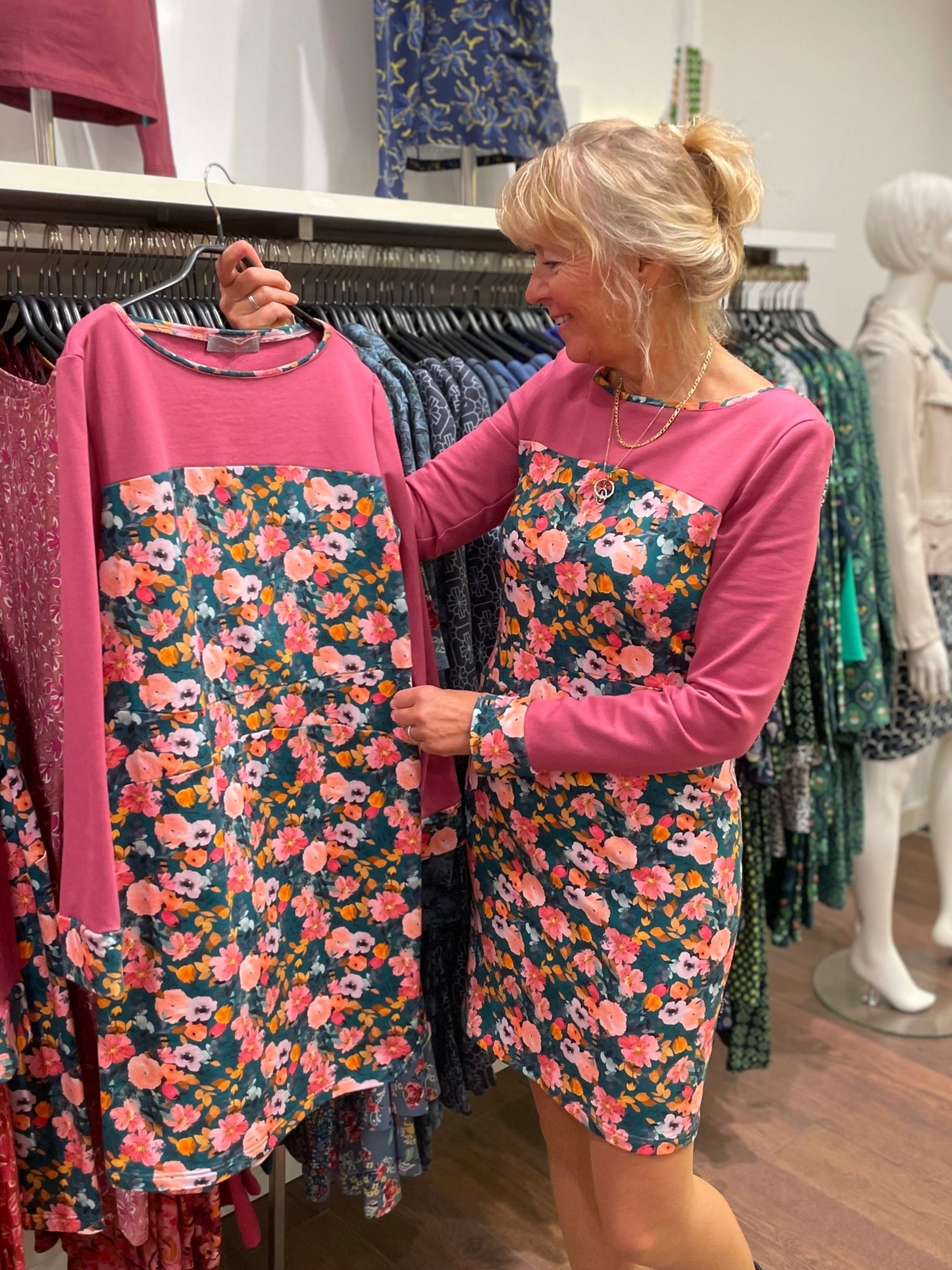 Miranda Merra Kleid "Pink Flower" pink bunt/geblümt