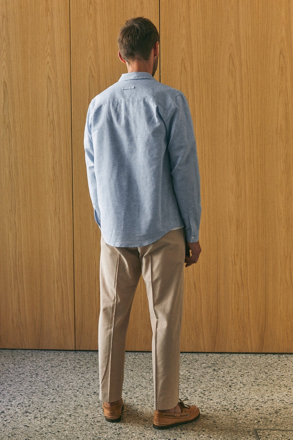 About Companions Hemd aus Leinen hellblau