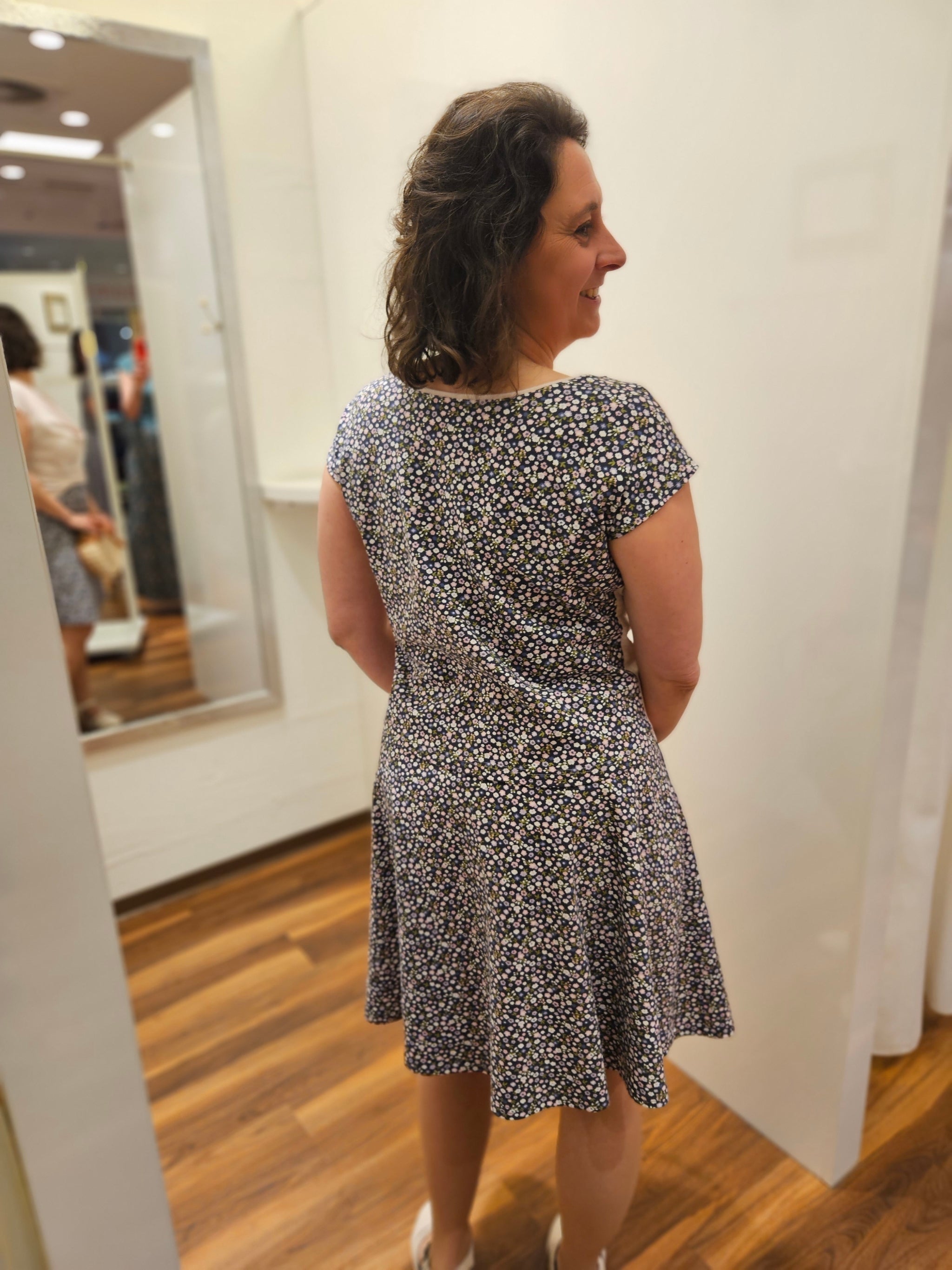 Miranda Merra Shirt "Blumenwiese" blau geblümt/rosè