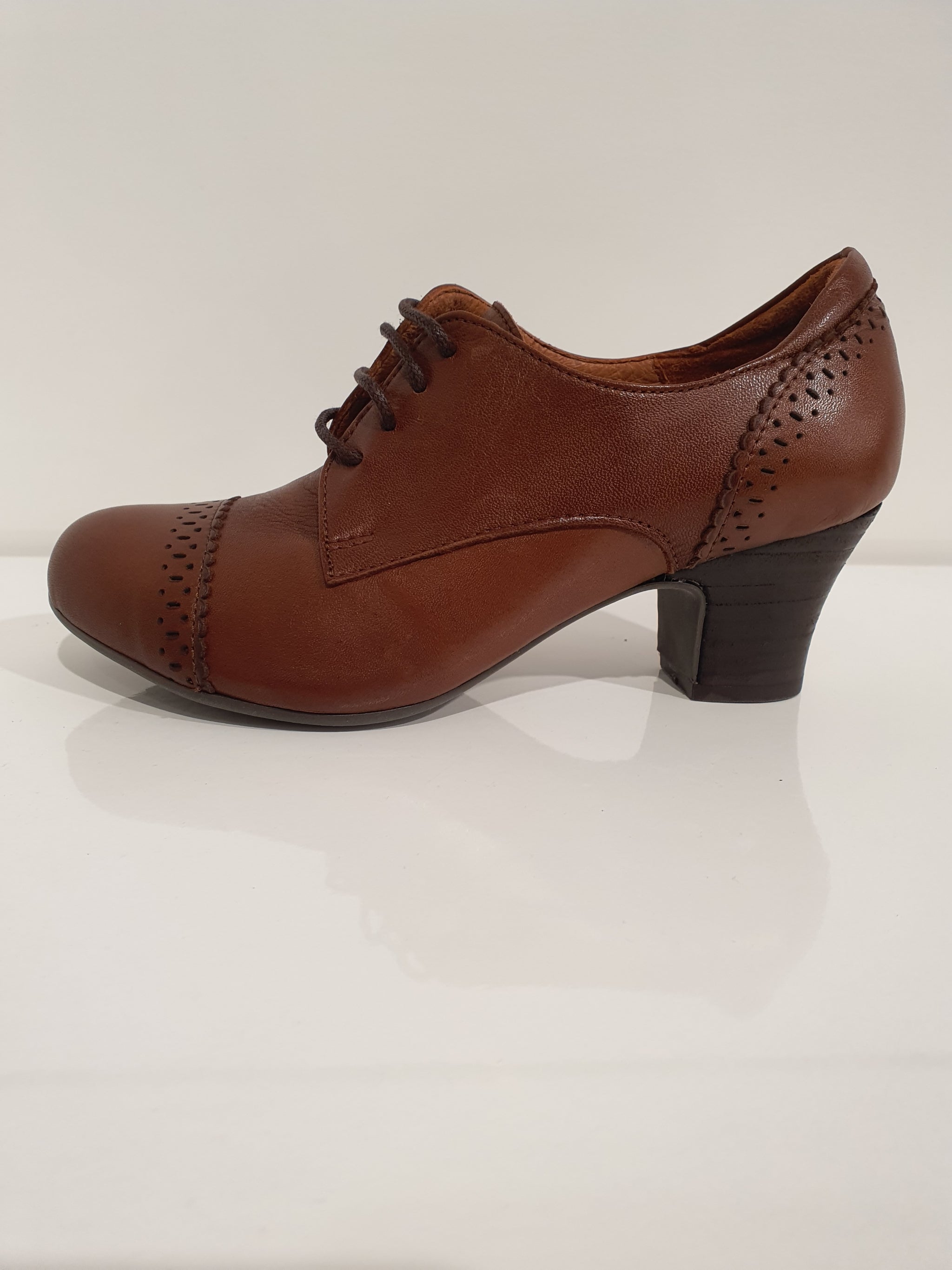 Brako Schnürpumps braun