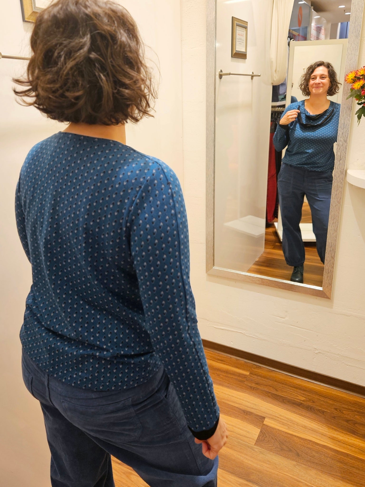 Miranda Merra Shirt "Tropfen" petrol/gemustert