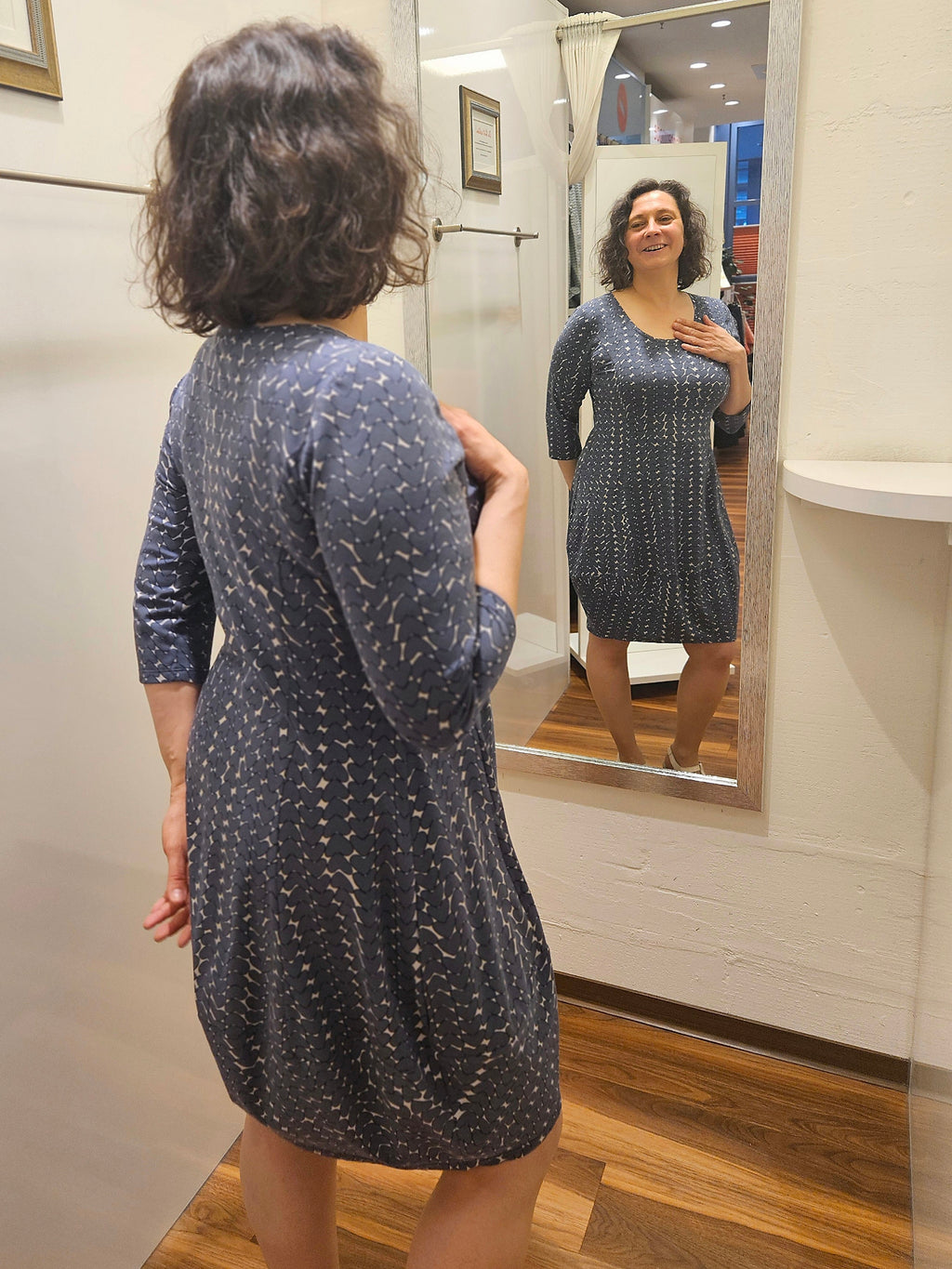 Miranda Merra Kleid "Herz" grau/gemustert