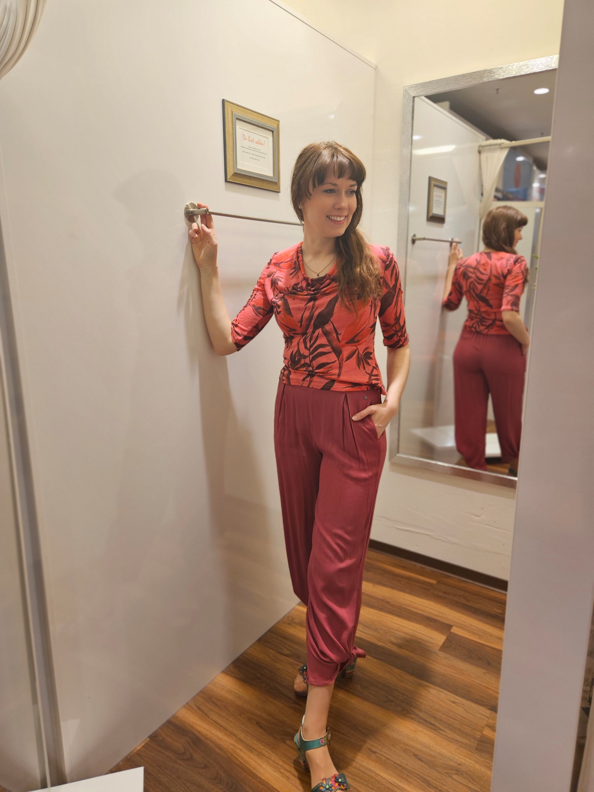 Miranda Merra Wasserfall-Shirt aus Leinen lachs/braun gemustert