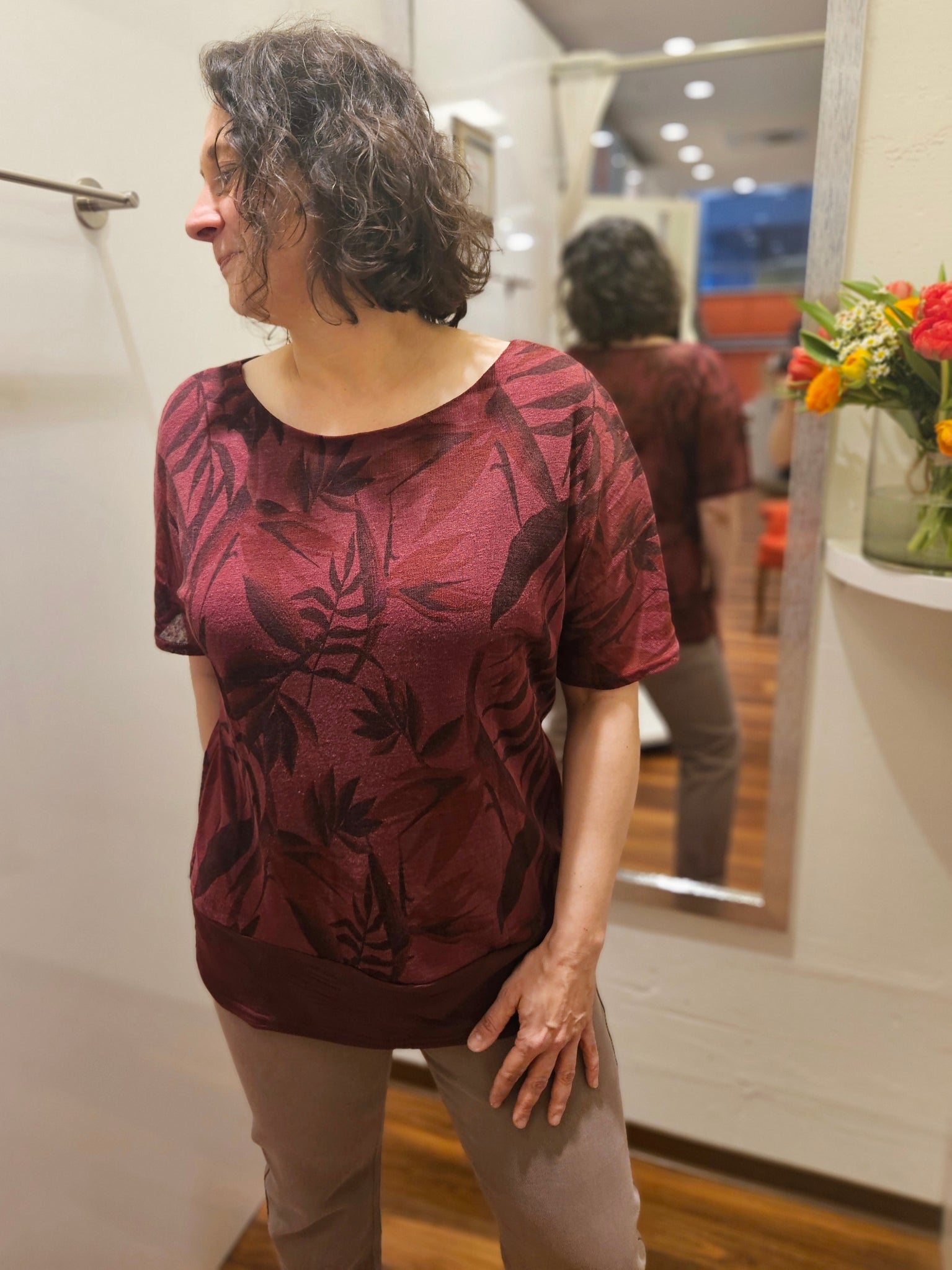 Miranda Merra Big-Shirt aus Leinen bordeaux/gemusterten
