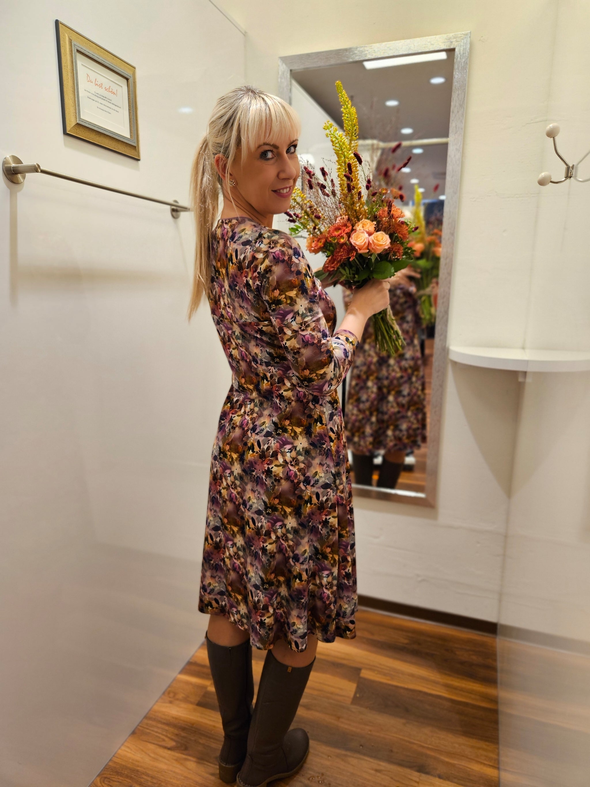 Miranda Merra Kleid "Indian Summer" beere/braun geblümt