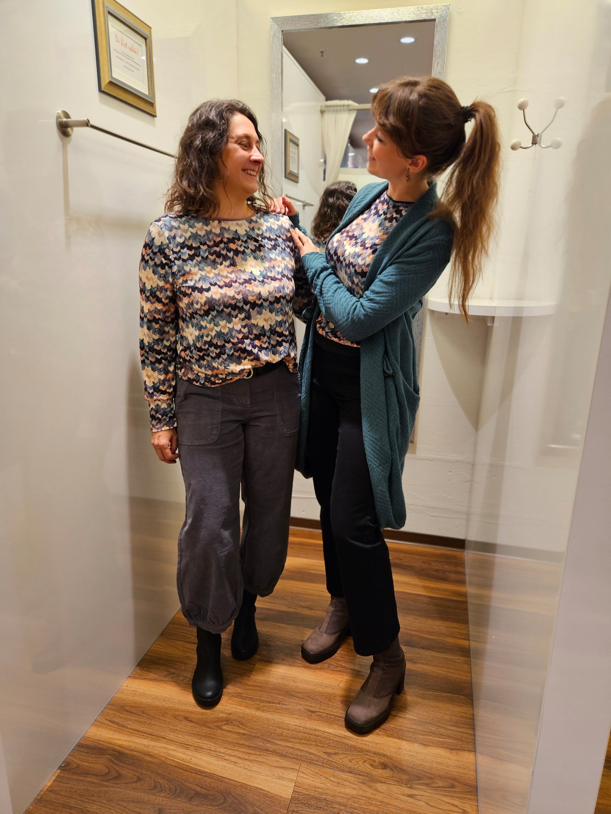 Miranda Merra Shirt mit Bündchen "Farbgeflüster" bunt/gemustert