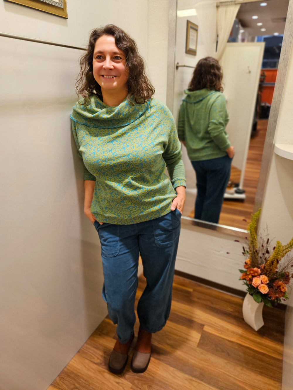 Miranda Merra Pullover mit Schalkragen grün