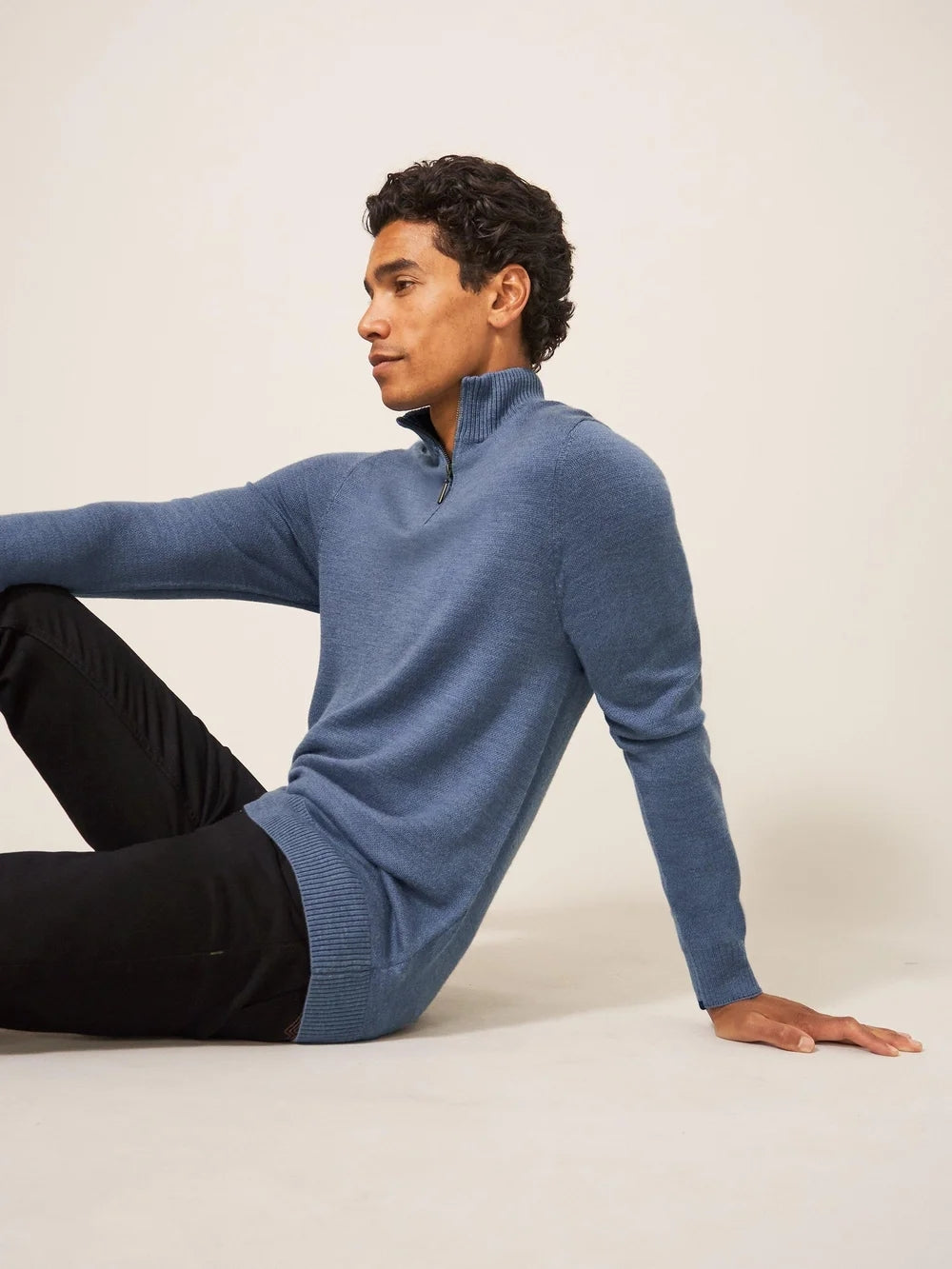 White Stuff Pullover aus Wolle mit Trichterkragen blau
