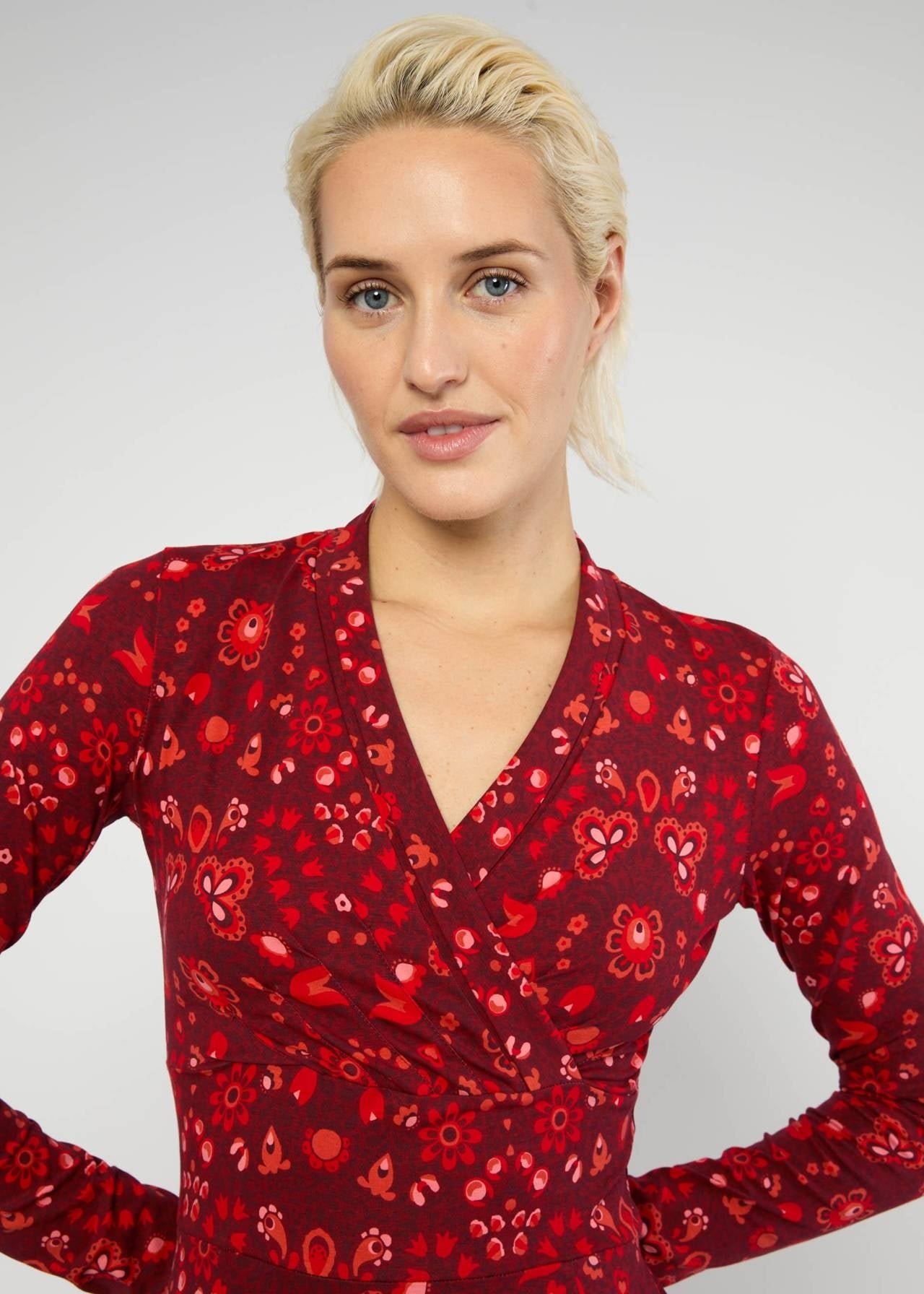 Blutsgeschwister Kleid "Shalala Tralala" rot/gemustert
