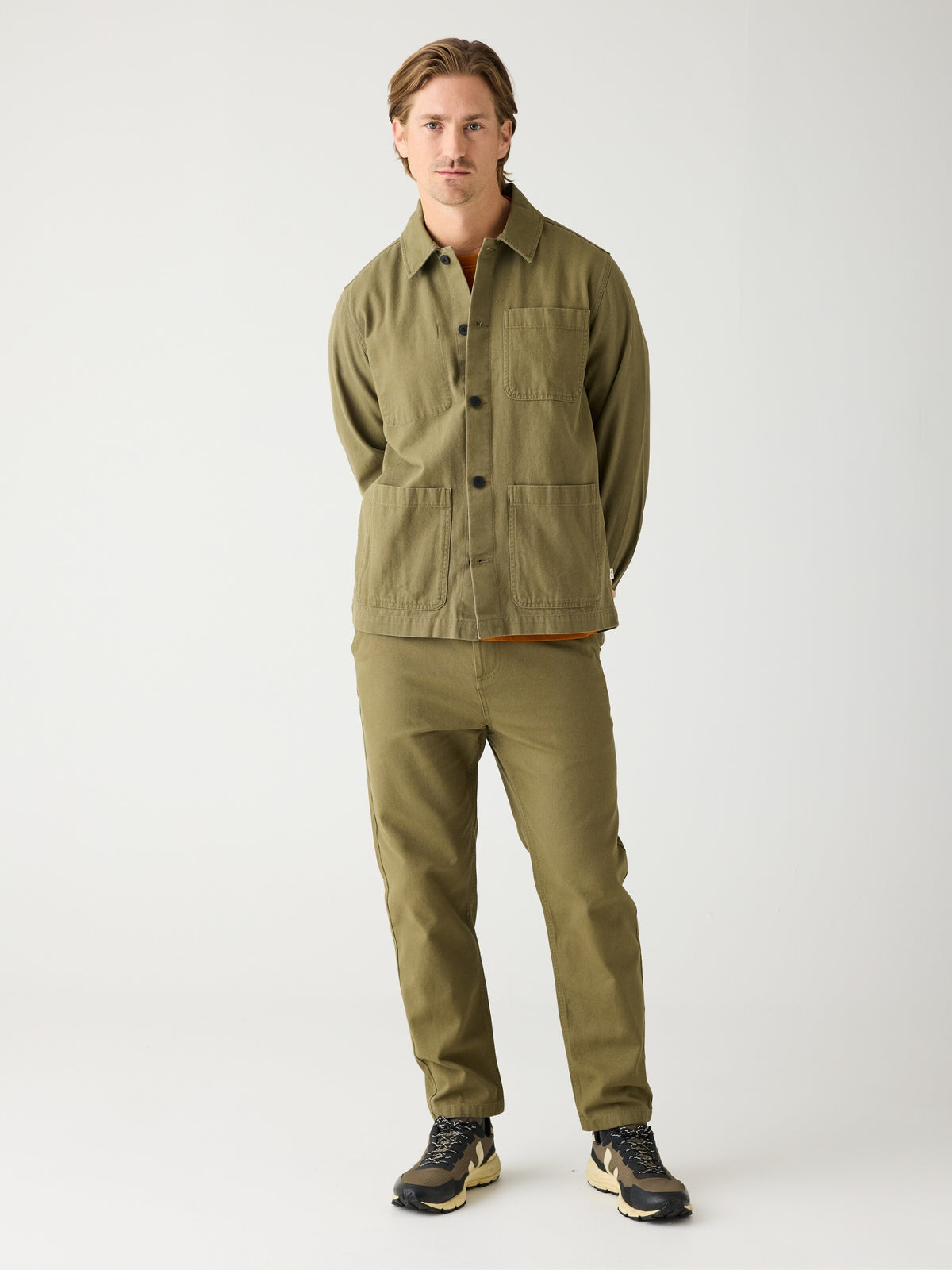 Knowledge Cotton Chinohose grün