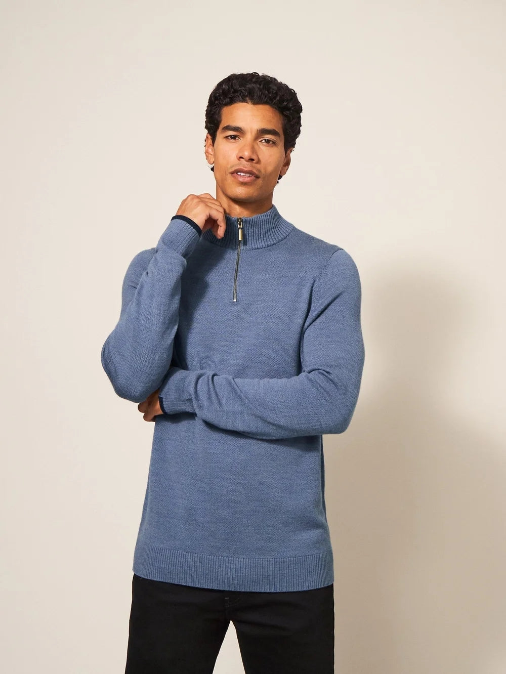 White Stuff Pullover aus Wolle mit Trichterkragen blau