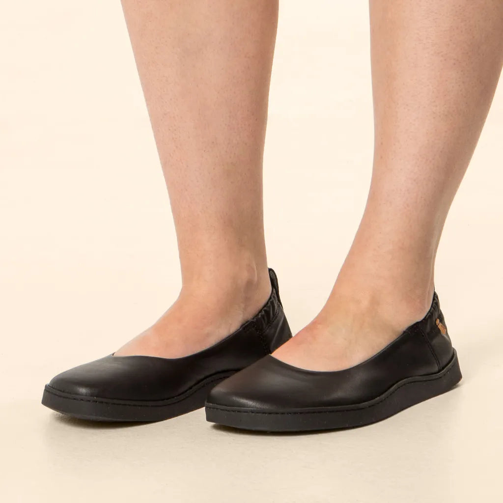 El Naturalista Barfußschuh Ballerina "Soft Nappa" schwarz