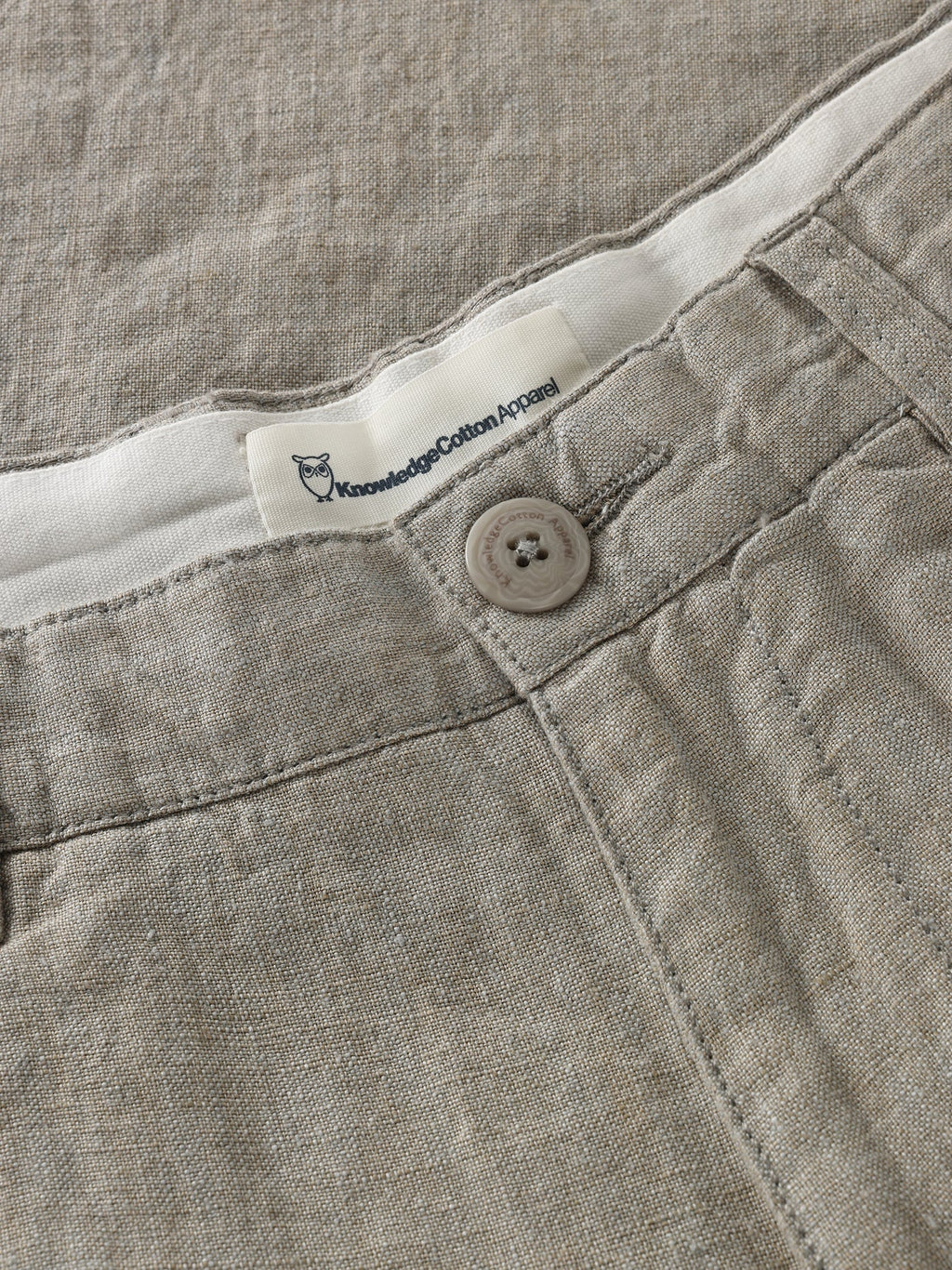 Knowledge Cotton Hose "Chuck" aus Leinen grau/beige