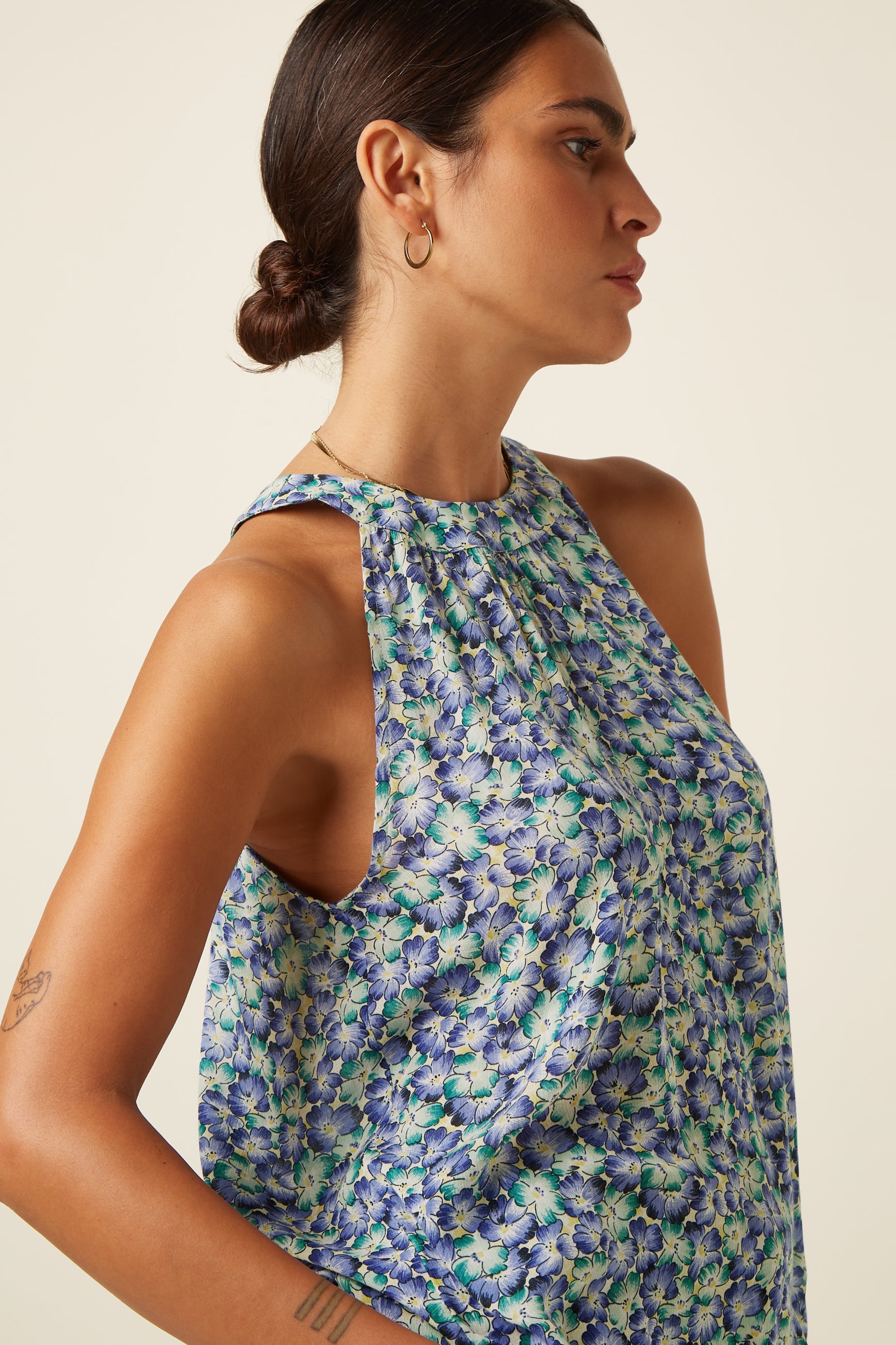 King Louie Bluse "Virna" blau/grün geblümt