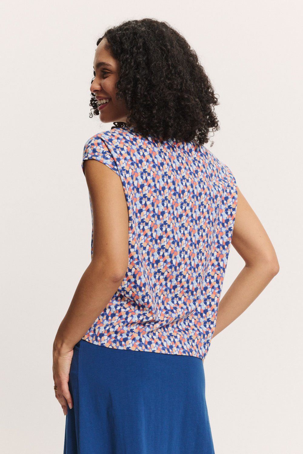 Tranquillo Shirt "Elliin" blau/bunt gemustert
