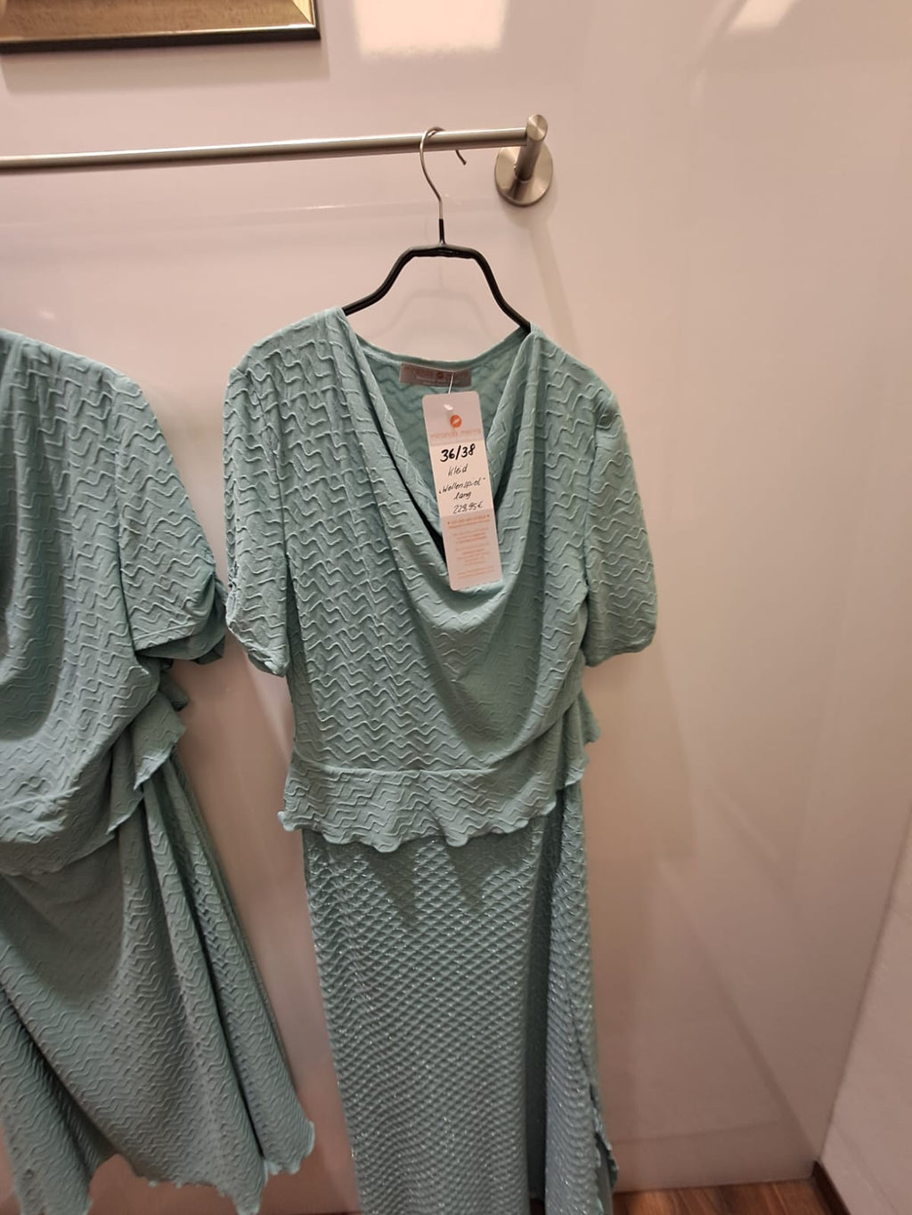 Miranda Merra Kleid "Wellenspiel" lang türkis