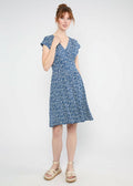 Blutsgeschwister Kleid "La vie est belle" blau/weiß geblümt