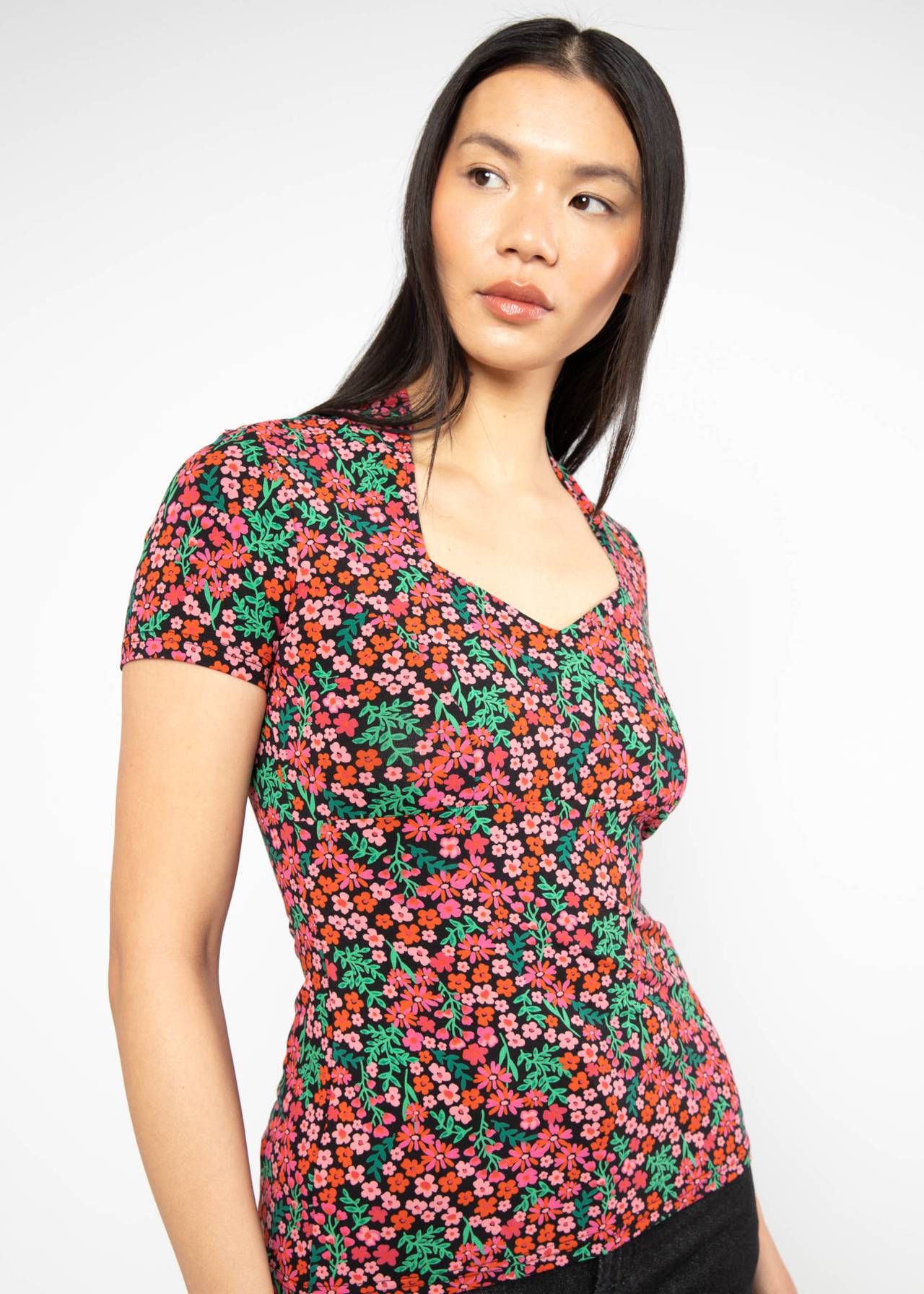 Blutsgeschwister Shirt "Pow Wow" rot/rosa geblümt