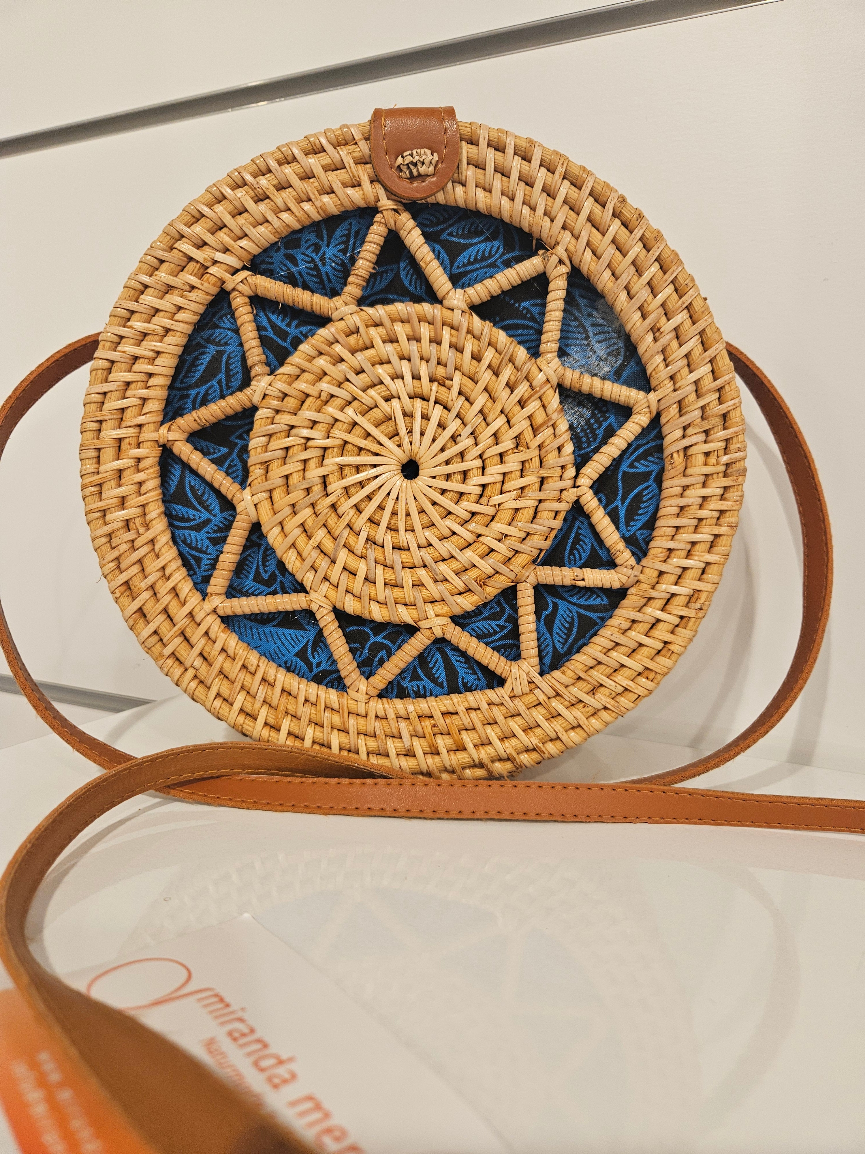 Korbtasche rund beige/blau