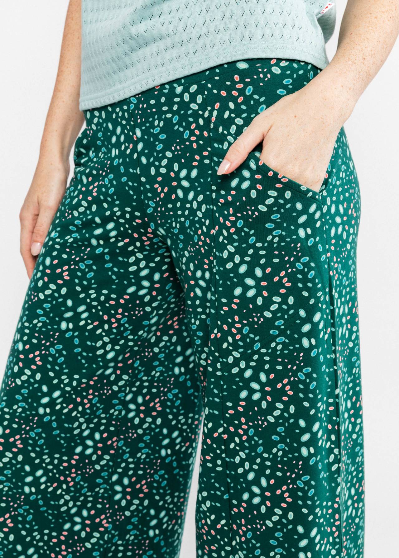 Blutsgeschwister Hose "La Dietrich" grün/gemustert