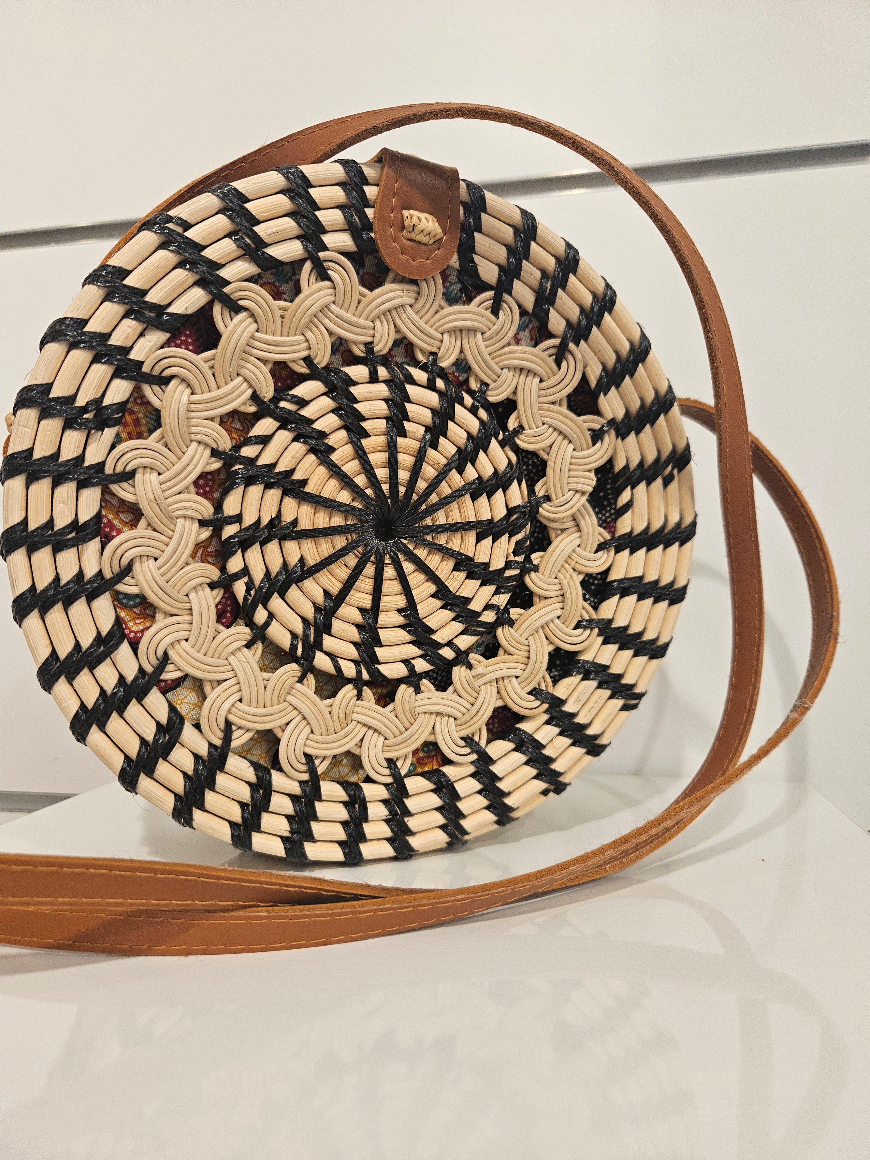 Korbtasche rund beige/schwarz