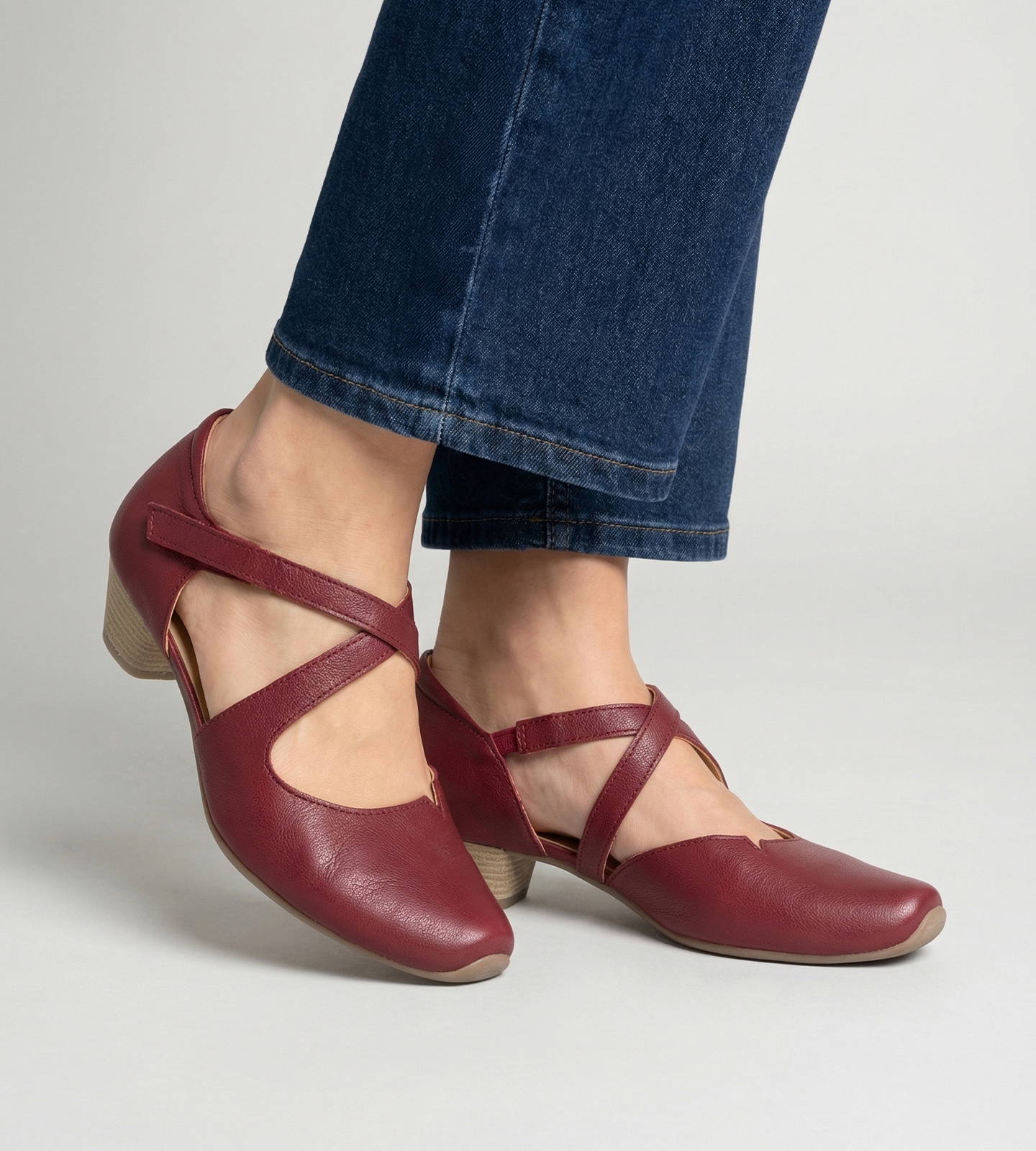 Think! Ballerina "Aida" rot